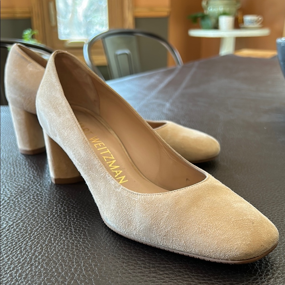 Stuart Weitzman Nude Pumps